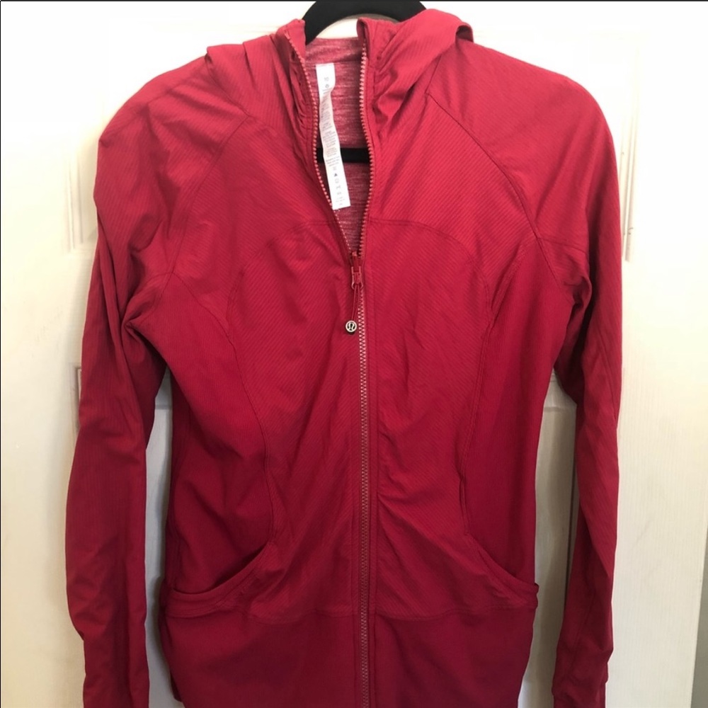 ❤️ LULULEMON HOODIE JACKET